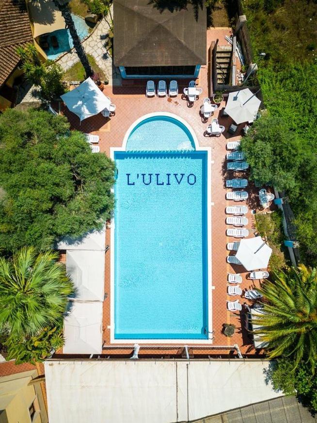 Hotel L'Ulivo 지라솔레 외부 사진